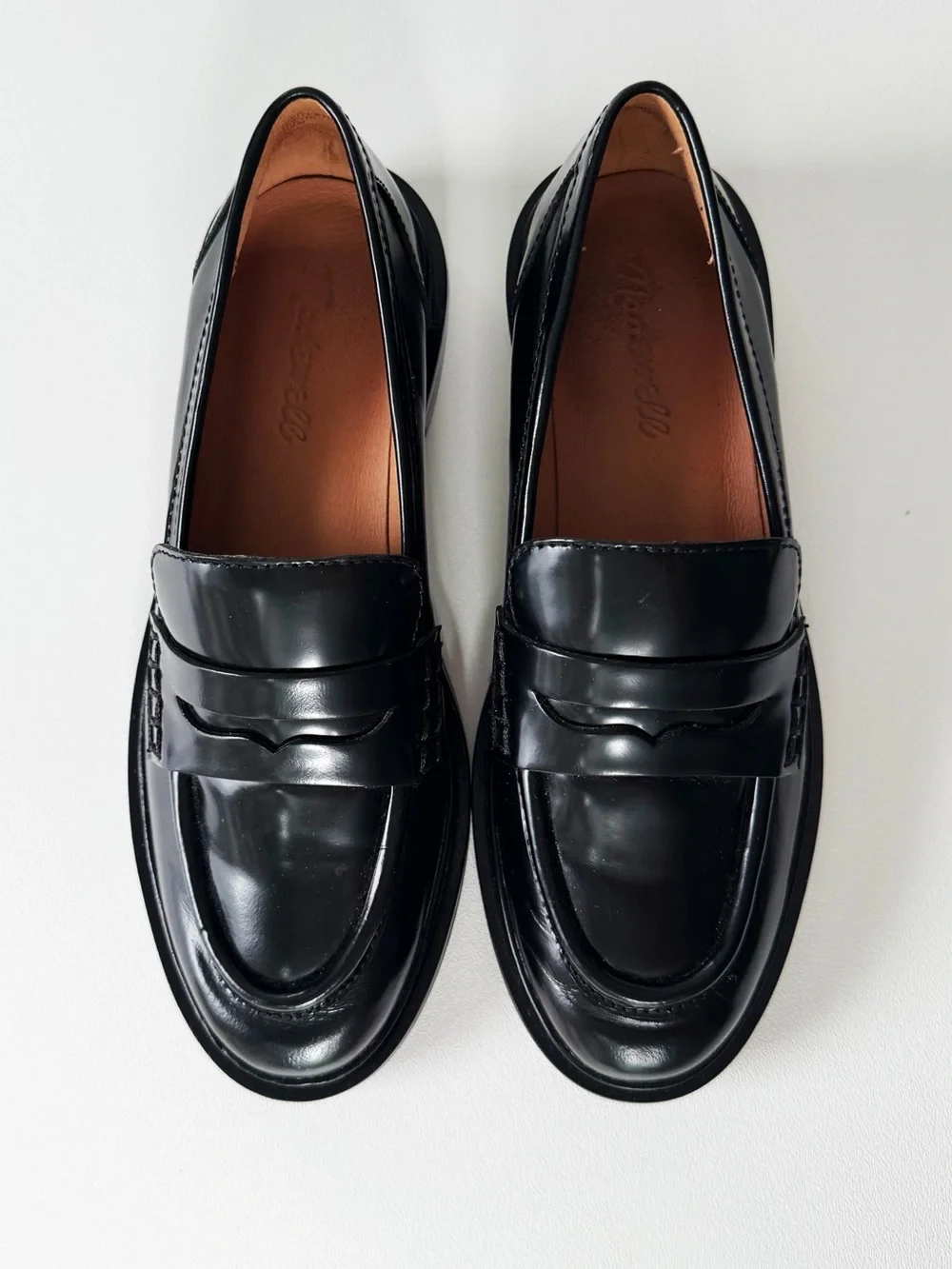 The Madewell Vernon Loafer in Black | 6.5 - Picture 2 of 11